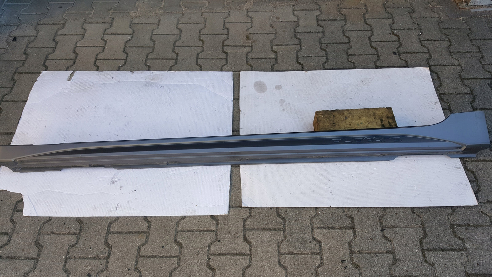 Listwa progowa lewa AUDI A6 C8 ALLROAD 4K9853855