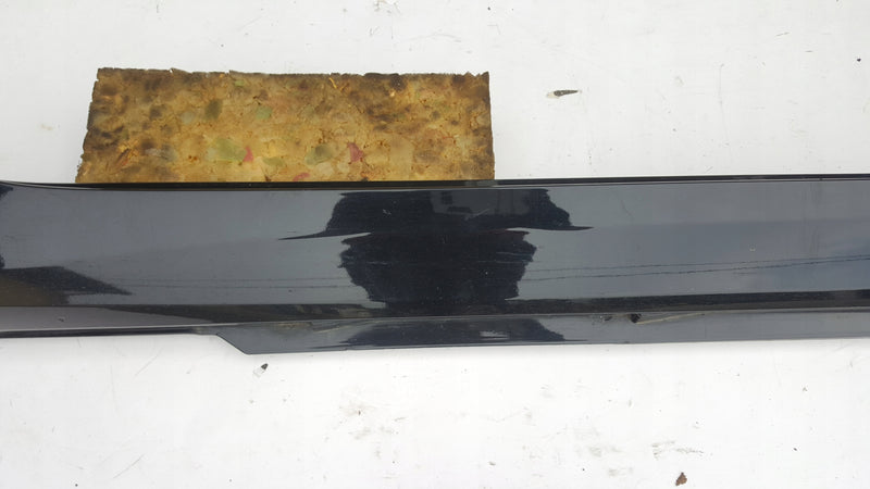 Listwa progowa prawa AUDI A6 (C8) 4K0853856 demontaż
