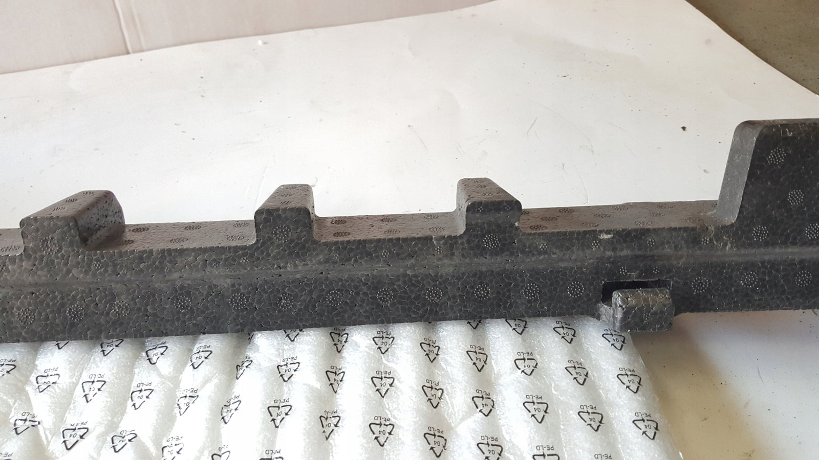 Absorber pianka zderzaka przedniego SEAT LEON 5FA807248C demontaż