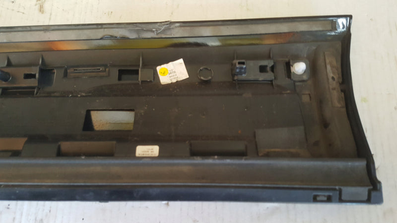 Listwa drzwi prawy tył AUDI Q3 8U0853970D demontaż