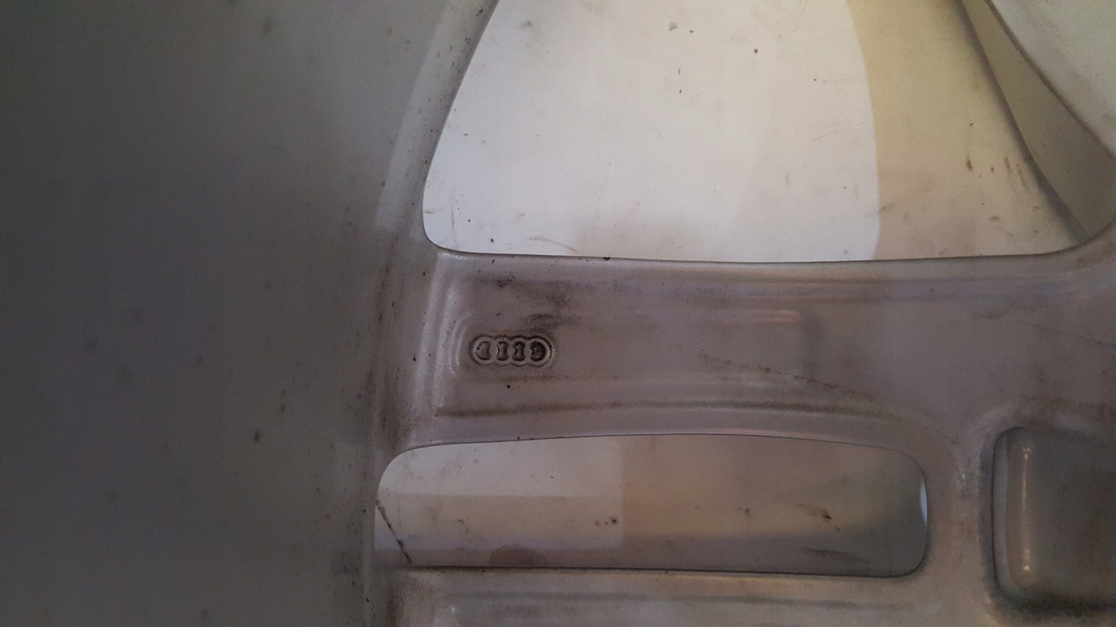 FELGA AUDI A4 B8 8K 18 CALI 8J ET47 8K0601025CC