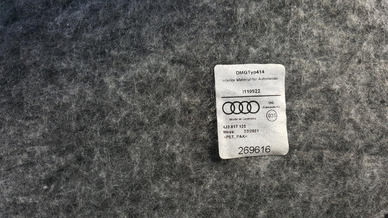DACH POSZYCIE CARBON AUDI E TRON GT RS 4J3817017B ideał