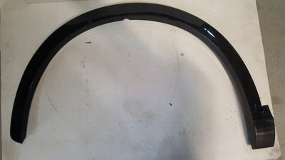 Listwa błotnika lewy przód AUDI Q3 8U0853717A demontaż