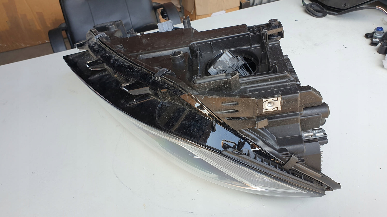 Pr FULL LED Vw Touran 5TB941082A 2017r DEMONTAŻ