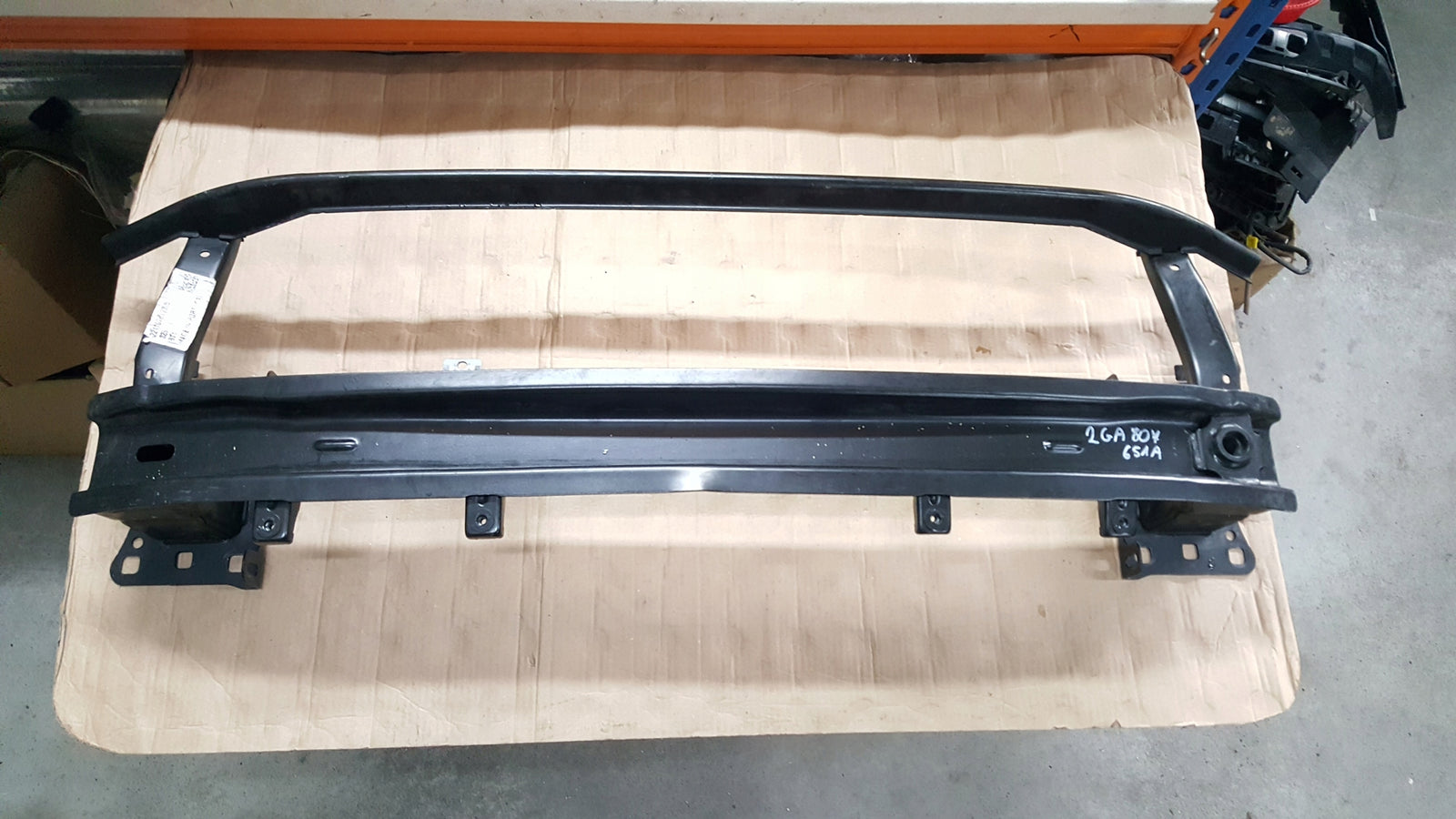 VW T-ROC TROC BELKA ZDERZAKA PRZOD PRZEDNIA 2GA807651A