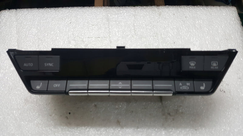 Panel klimatyzacji AUDI A3 8Y0820043A demontaż