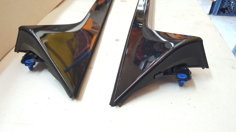 Listwy klapy bagażnika AUDI A6 (C8) 4K9854871 4K9854872 demontaż