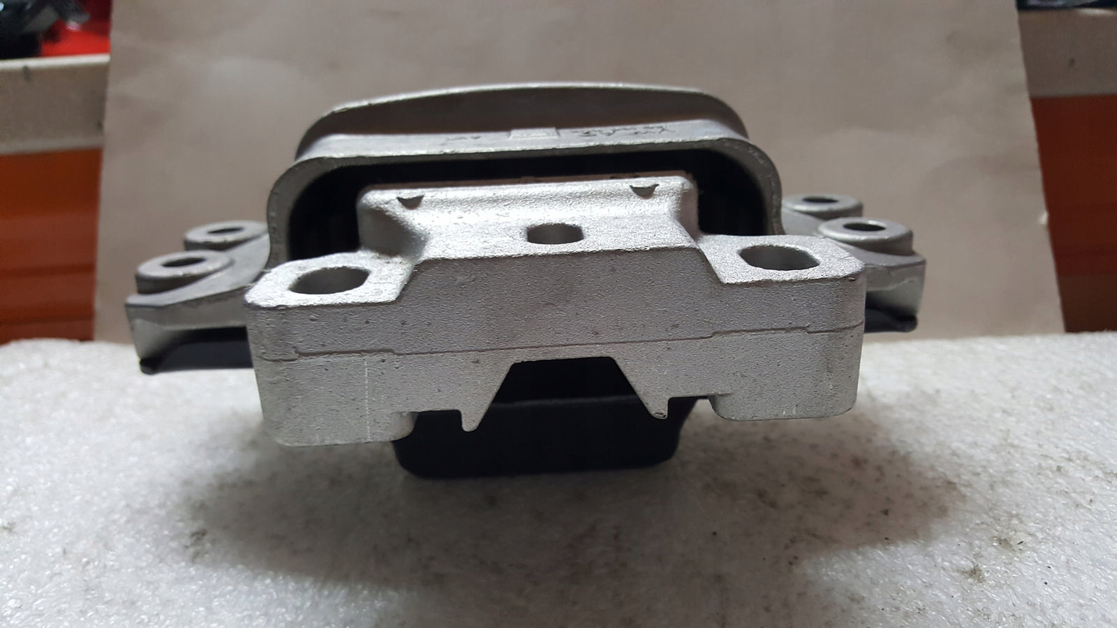NOWA ORYGINALNA łapa skrzyni poduszka silnika VW AUDI SEAT SKODA 1K0199555L