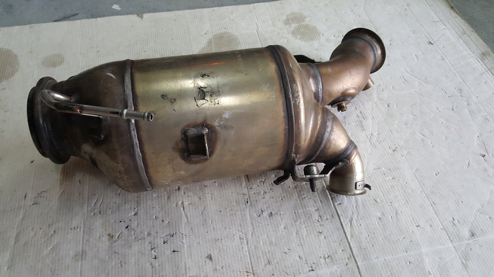 Filtr cząstek stałych DPF-- AUDI A4 (B9) A5 A6 (C8) A7 05L131765K demontaż