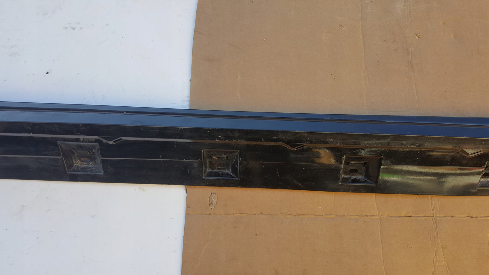 Listwa progowa LEWA VW PASSAT B8 R-LINE 3G0853857G demontaż