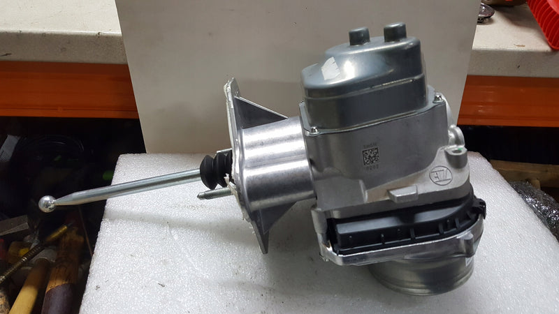 Pompa hamulcowa serwo VW SKODA SEAT AUDI 1EB614105S demontaż