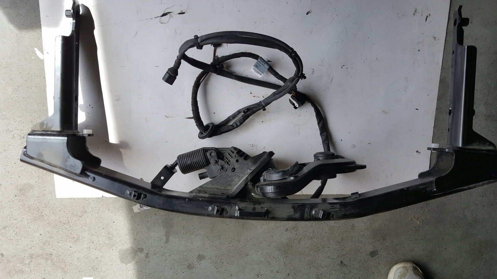 AUDI A4 B9 8W0 HAK HOLOWNICZY Z WIAZKA 8W0800491M 8W0971541F
