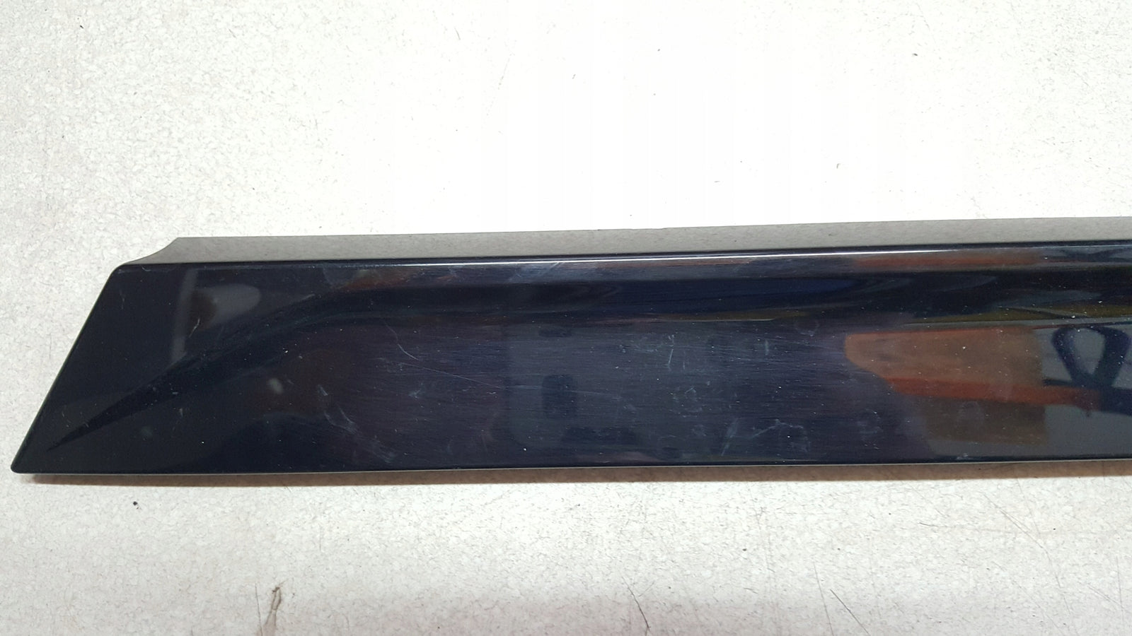 AUDI Q7 II 4M0 LISTWA KLAPY BAGAŻNIKA LEWA 4M0854871A