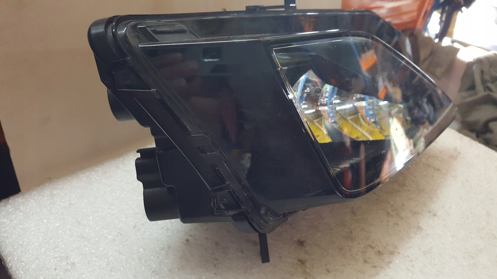 Lewy halogen VW GOLF SPORTSVAN LIFT 510941661E demontaż