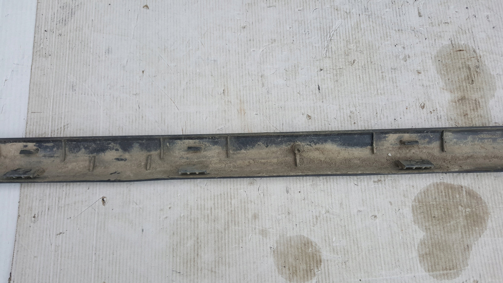 Listwa progowa lewa VW T6 MULTIVAN TRANSPORTER 7E8853881