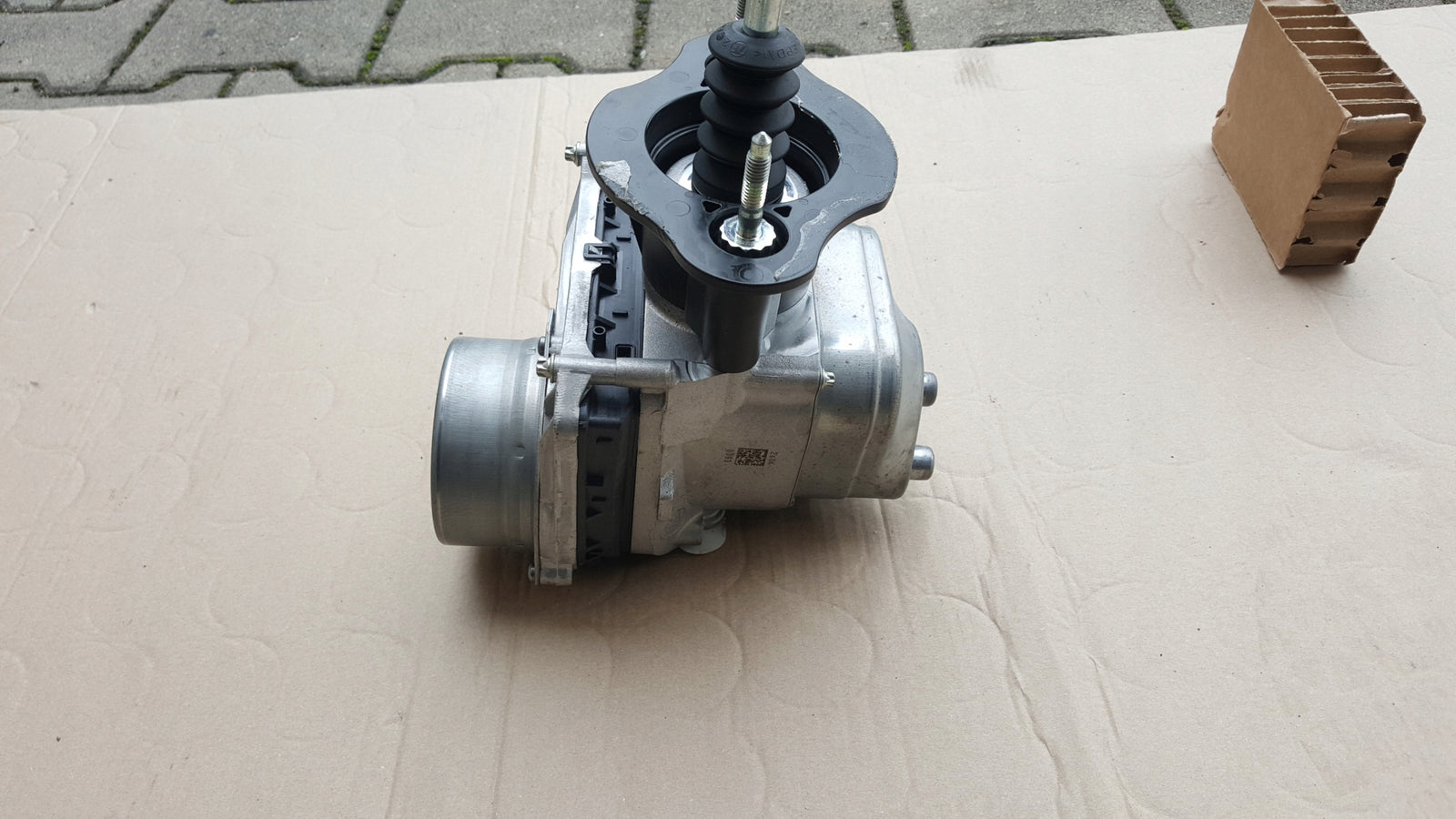 VW ID3 ID4 CUPRA BORN ENYAQ SERWO POMPA HAMULCOWA 1EB614105AJ