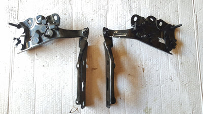 NOWE ORYGINALNE zawiasy maski L+P strona AUDI A3 RS3 8V0823301F 8V0823302F