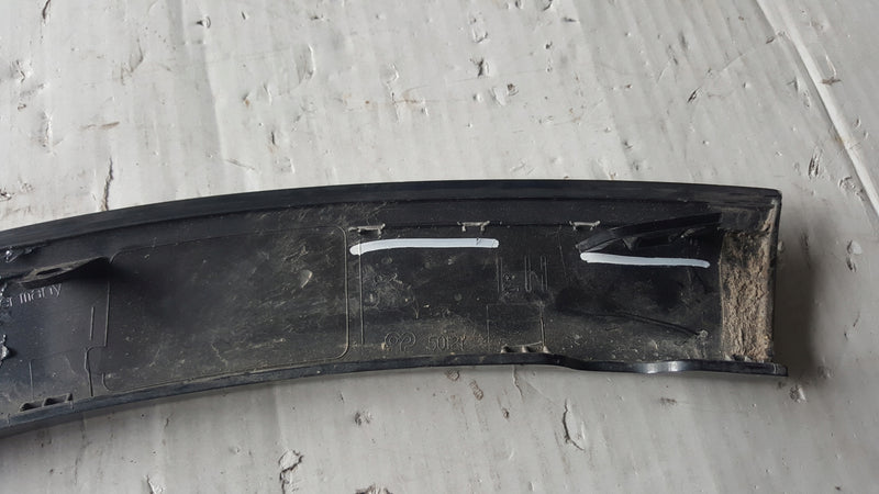 Listwa zderzaka przedniego lewa strona AUDI Q4 e-tron 89A853025F