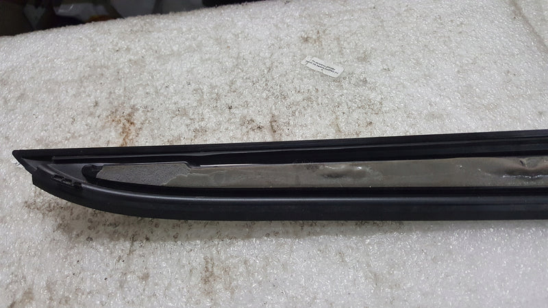 Lewa listwa spoiler klapy bagażnika AUDI A6 (C8) avant 4K9854871 demontaż