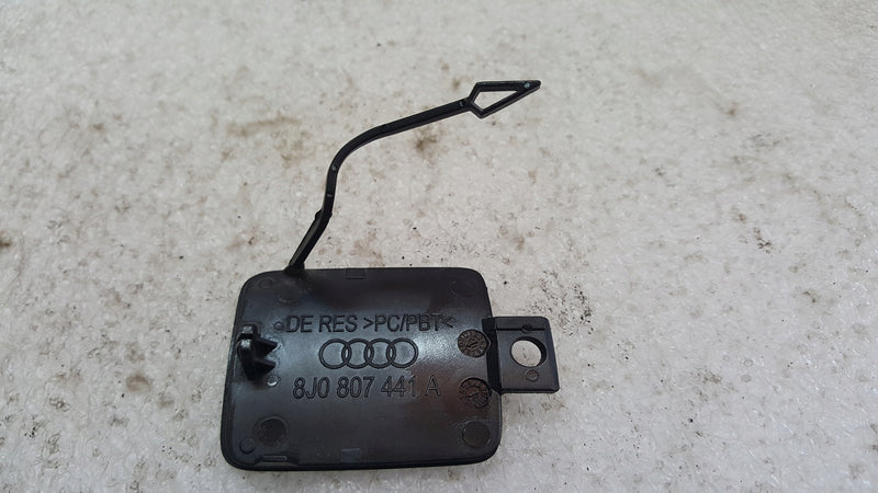 Zaślepka zderzaka tylnego AUDI TT 8J0807441A demontaż