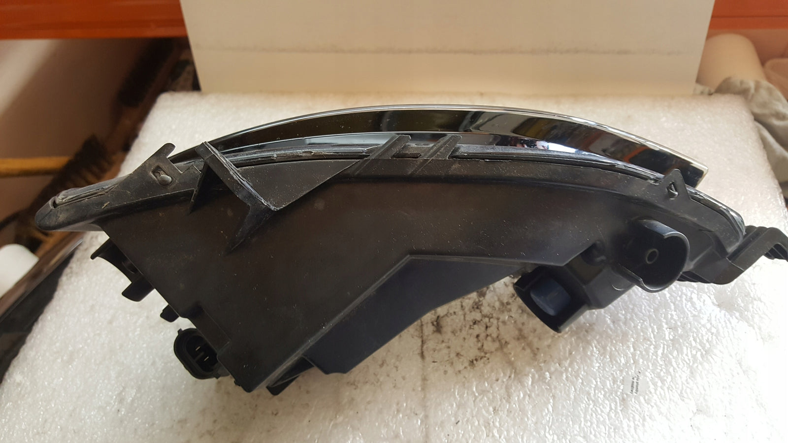 Prawy halogen VW GOLF VII 5G0941662F demontaż