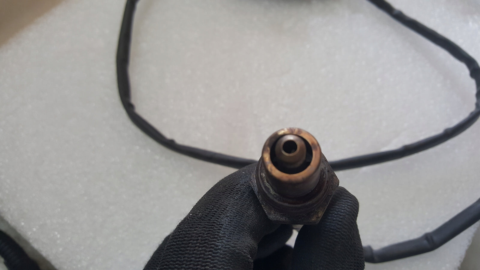 Sonda lambda czujnik cząstek AUDI A4 (B9) 8W0906261E demontaż