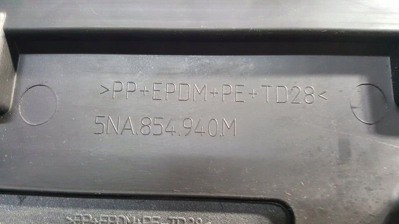 listwa drzwi prawa przednia VW TIGUAN II przód prawy 5NA854940M R-LINE