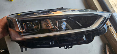 Prawy matrix Audi A5 S5 RS5 8W6941036E 2018r IDEAŁ!