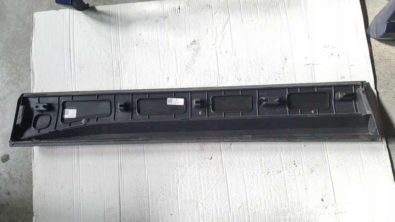 Listwa drzwi prawy przód SKODA KAROQ 57A854940D