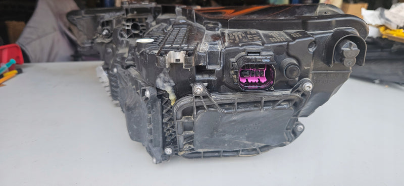 kompletny prawy Matrix AUDI A6 C8 4K0941036 IDEAŁ