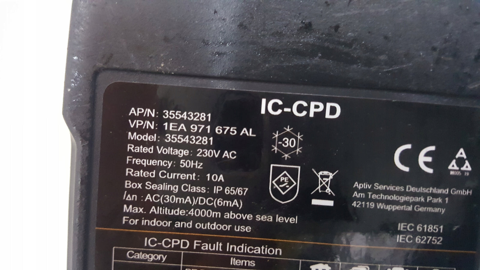 83c6fdeec1e32619be76807b223c7736