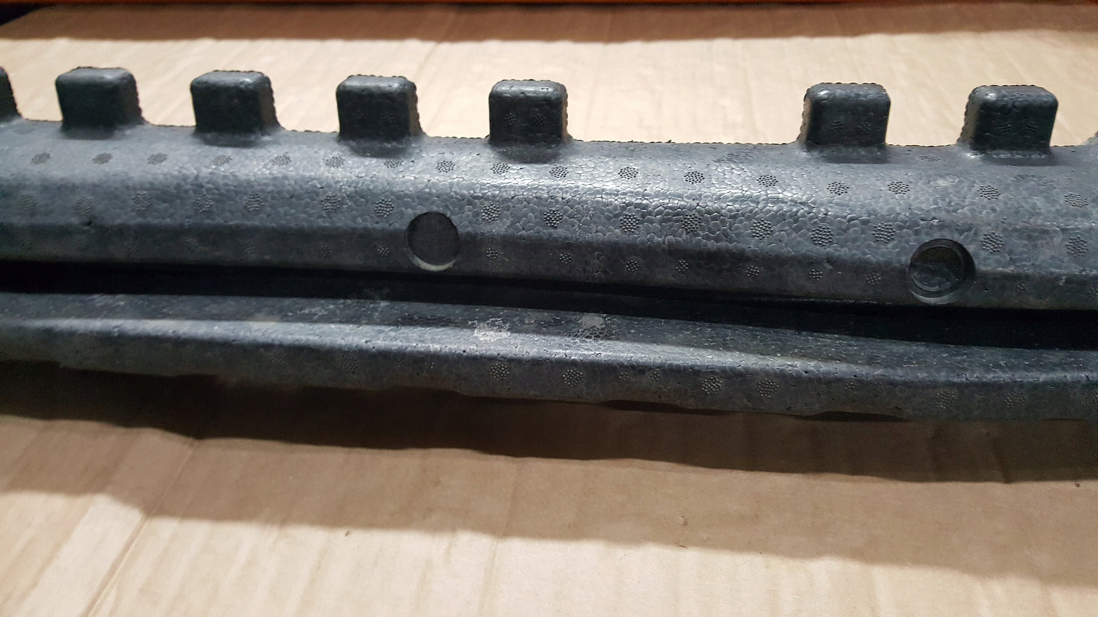 AUDI A4 B9 8W ABSORBER 8W0807550AA