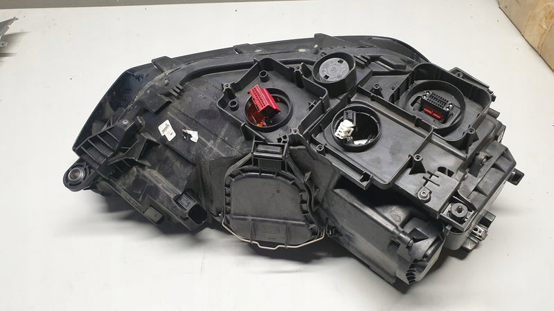 PR xenon LED Vw Sportsvan 517941751B 2015r IDEAŁ