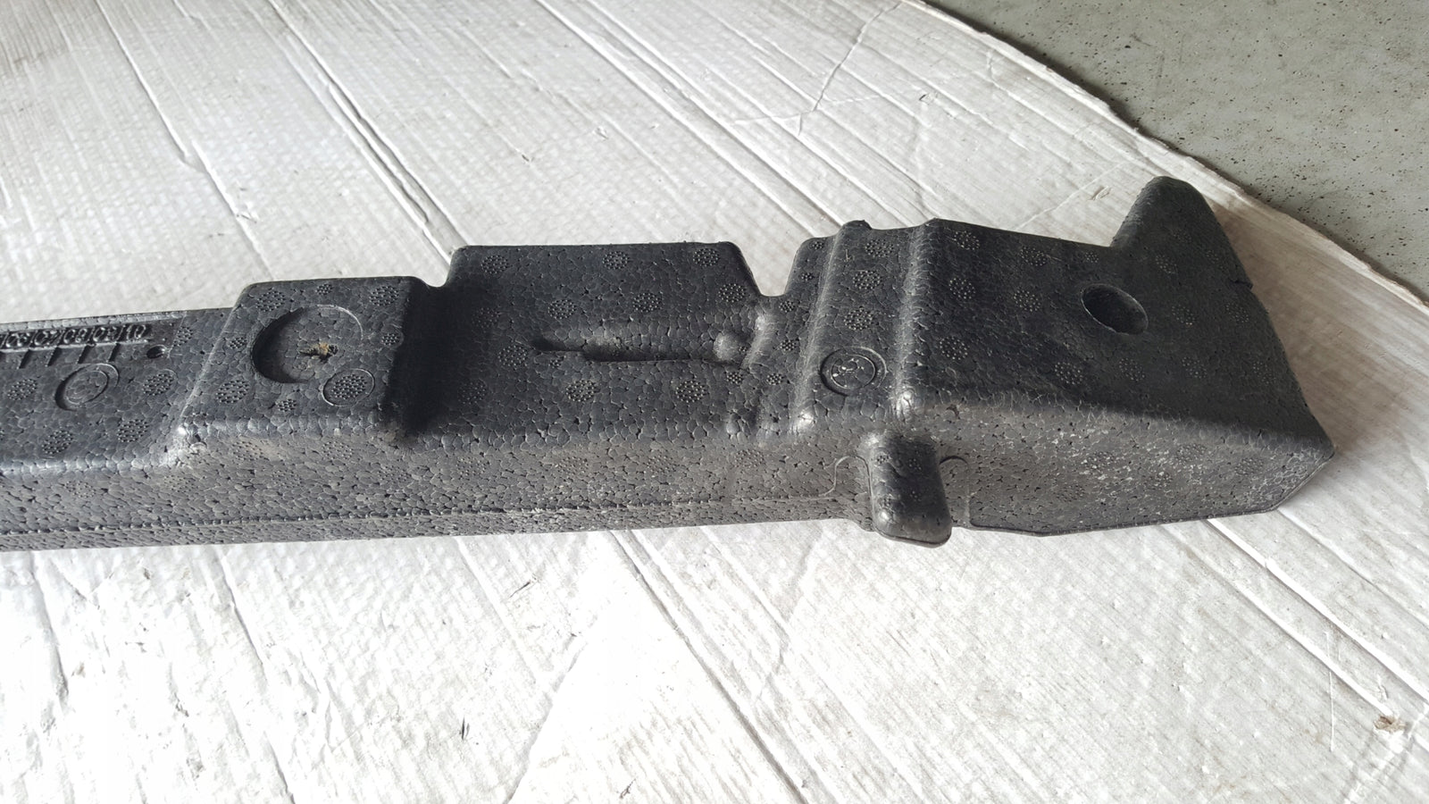 Absorber pianka zderzaka AUDI A1 8XA807251A demontaż