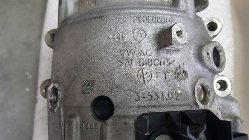 Alternator VW AUDI 4N0903028R demontaż