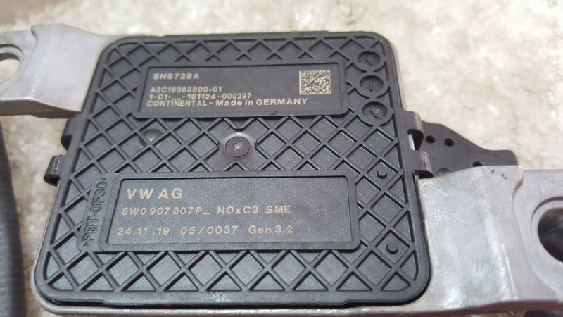 Sonda lambda VV AUDI 8W0907807P demontaż