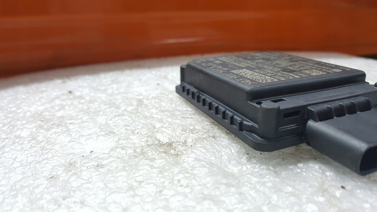 Radar sensor distronic VW AUDI 5Q3907561G demontaż