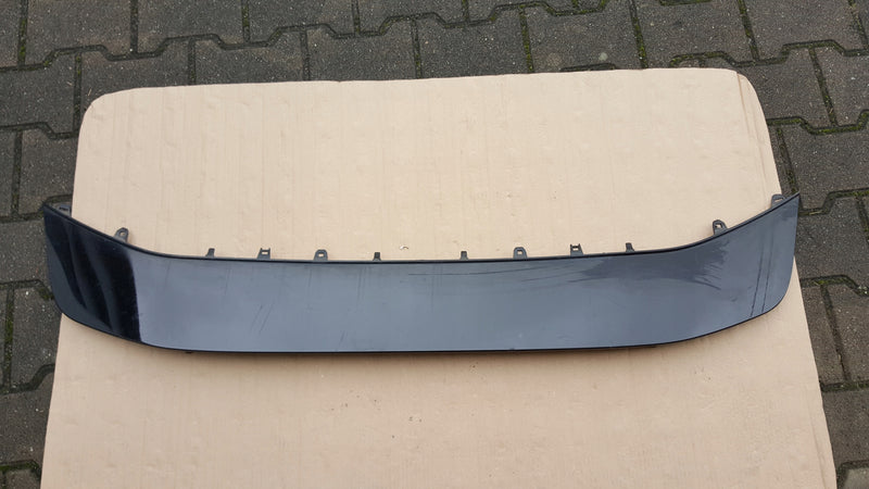 Spoiler dokładka zderzaka przedniego AUDI A4 (B9) 8W0807717B demontaż