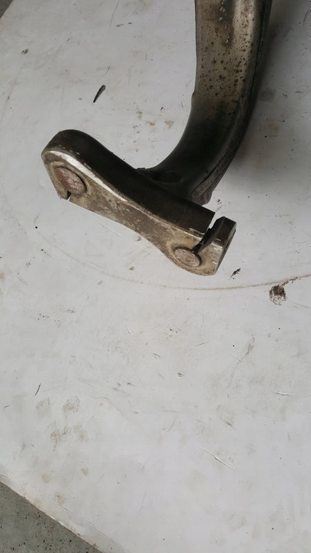 AUDI A4 B9 A5 8W 2.0 TFSI LIFT ZWROTNICA PRAWA PRZÓD 8W0407560