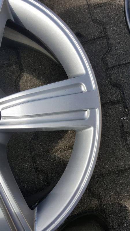 18f1c6b86e814d482c8f2dd1d3bc4894