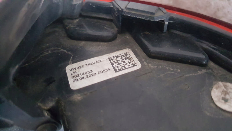VW TIGUAN II 2 LIFT 2020-2024 LAMPA LEWA TYLNA TYŁ LEWY 5NA945207J02S