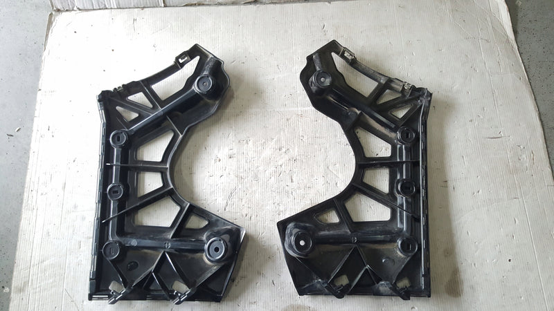 Ślizgi zderzaka przedniego lewy+prawy SKODA ENYAQ 5LG807393 5LG807394