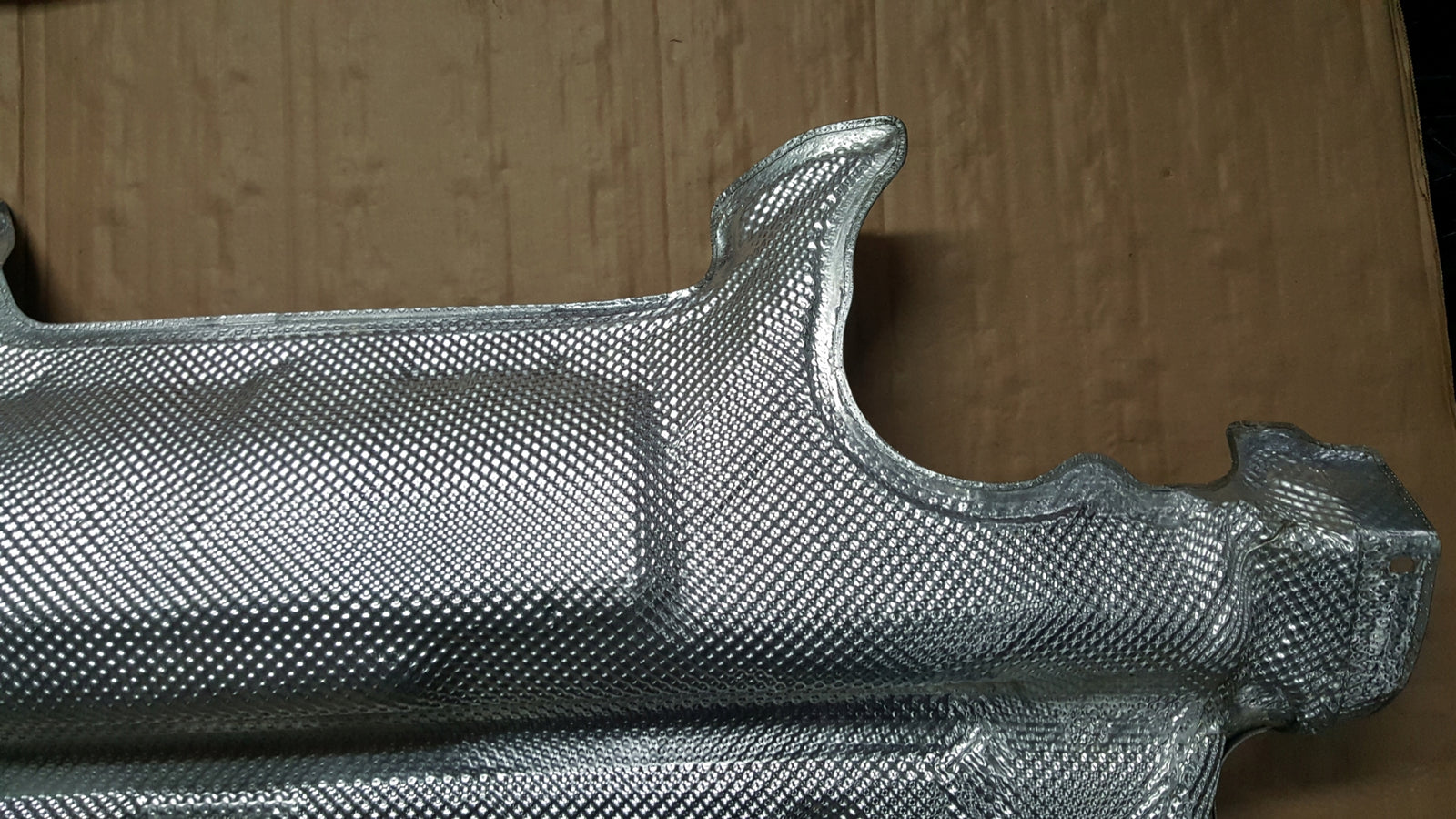NOWA Osłona termiczna filtra powietrza AUDI R8 4S0825613E