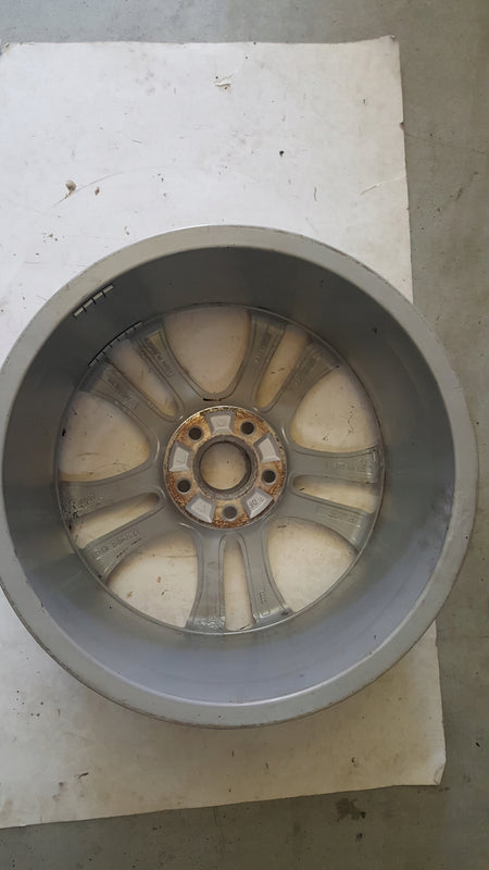 Felga aluminiowa Audi OE 8K0601025 7.5
