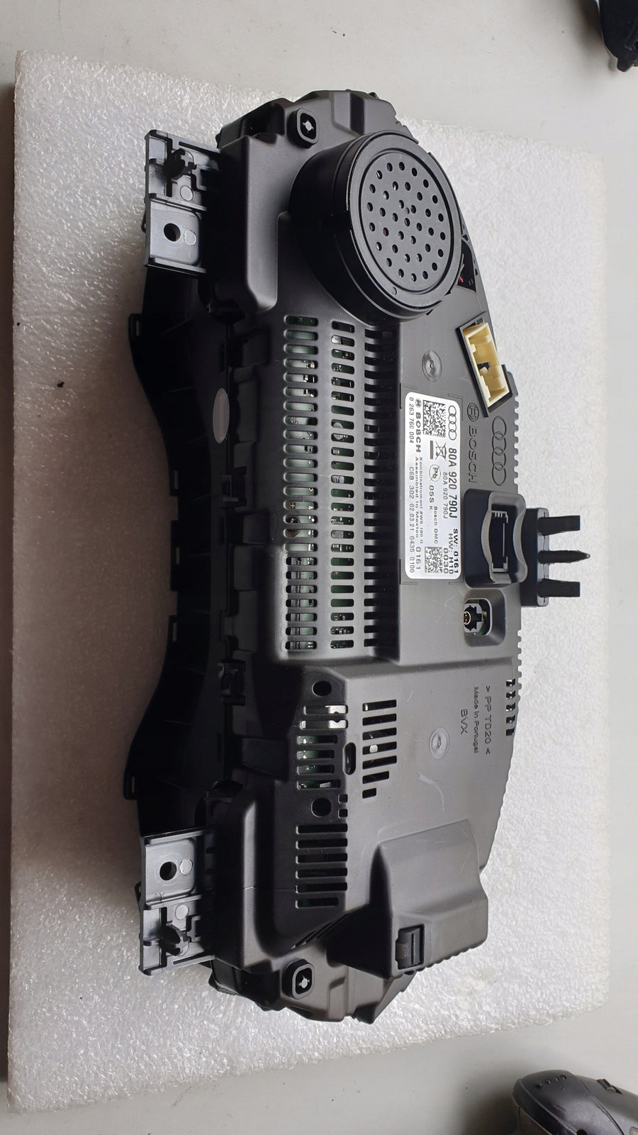 Licznik zegary virtual LCD AUDI Q5 80A920790 przebieg ok 56 000kmJ