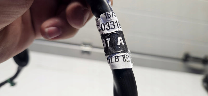 8d43a4e016a73128a3fec84171918278