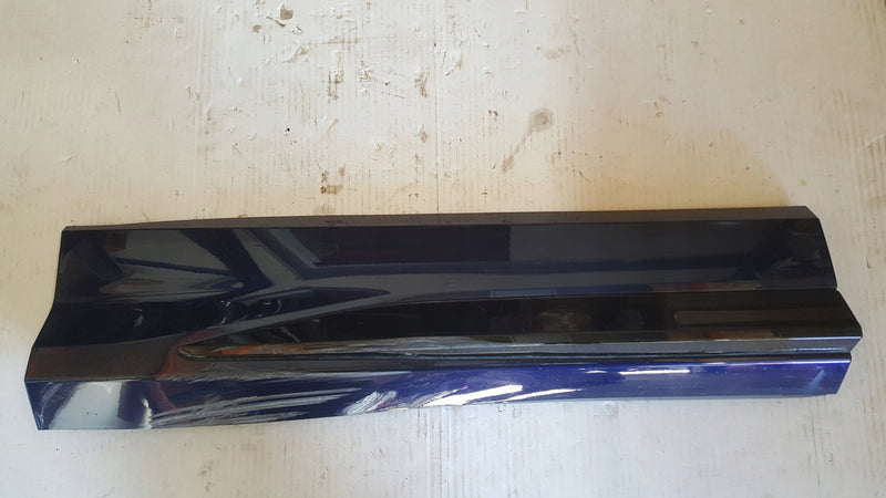 Listwa drzwi prawy tył AUDI Q3 II 83A853970A/B