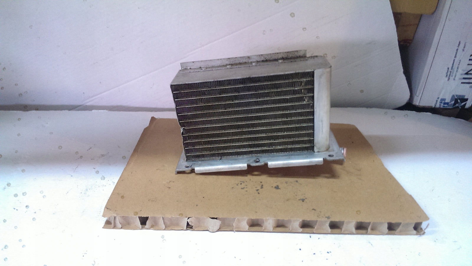 chłodnica powietrza AUDI VW 03C145749B intercooler