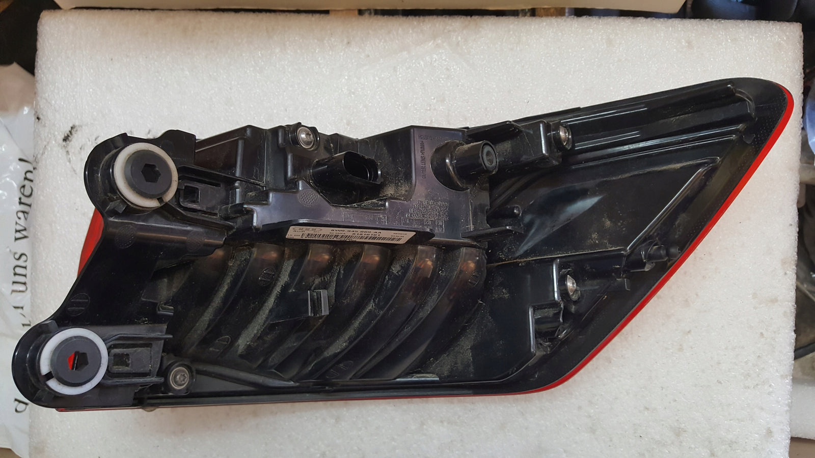 Lampa LED lewy tył AUDI A4 (B9) LIFT kombi 8W9945069AA demontaż