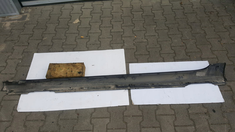 Listwa progowa prawa AUDI A6 (C8) 4K0853856 demontaż